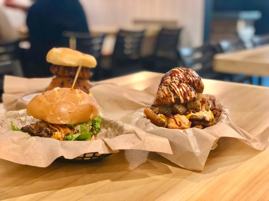 Seven Brothers Burgers | restaurant | 731 N Redwood Rd #100, Saratoga Springs, UT 84045, USA | 3853521200 OR +1 385-352-1200