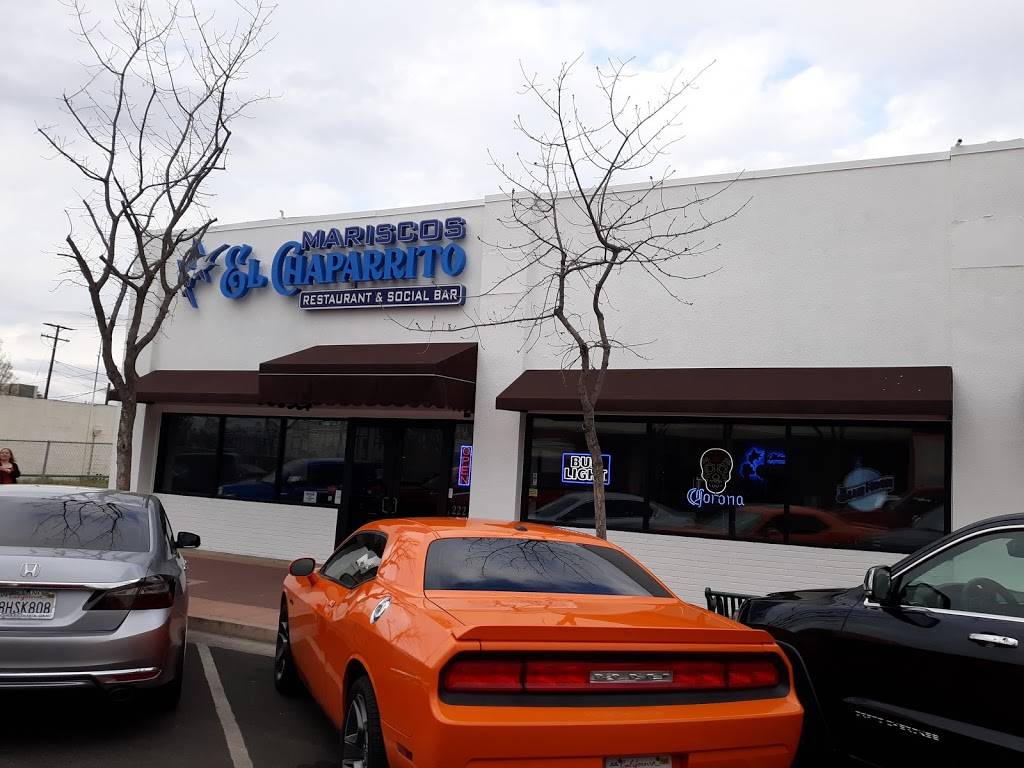 Mariscos El Chaparrito | restaurant | 222 N Elmwood Ave, Lindsay, CA 93247, USA | 5592399662 OR +1 559-239-9662