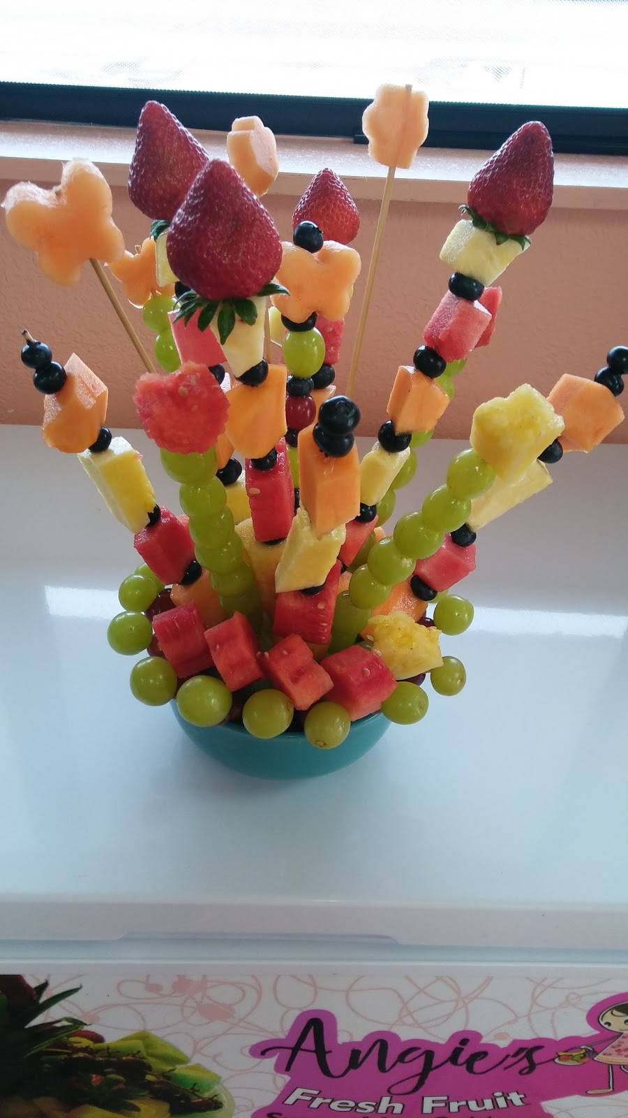 Angies Fresh Fruit Smoothies & More | night club | 3492 Tamiami Trail Unit C, Port Charlotte, FL 33952, USA | 9418758521 OR +1 941-875-8521