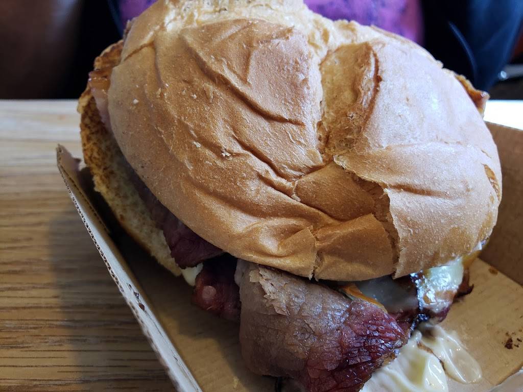 Arbys | restaurant | 601 S Bernardo Ave, Sunnyvale, CA 94087, USA | 4087336434 OR +1 408-733-6434