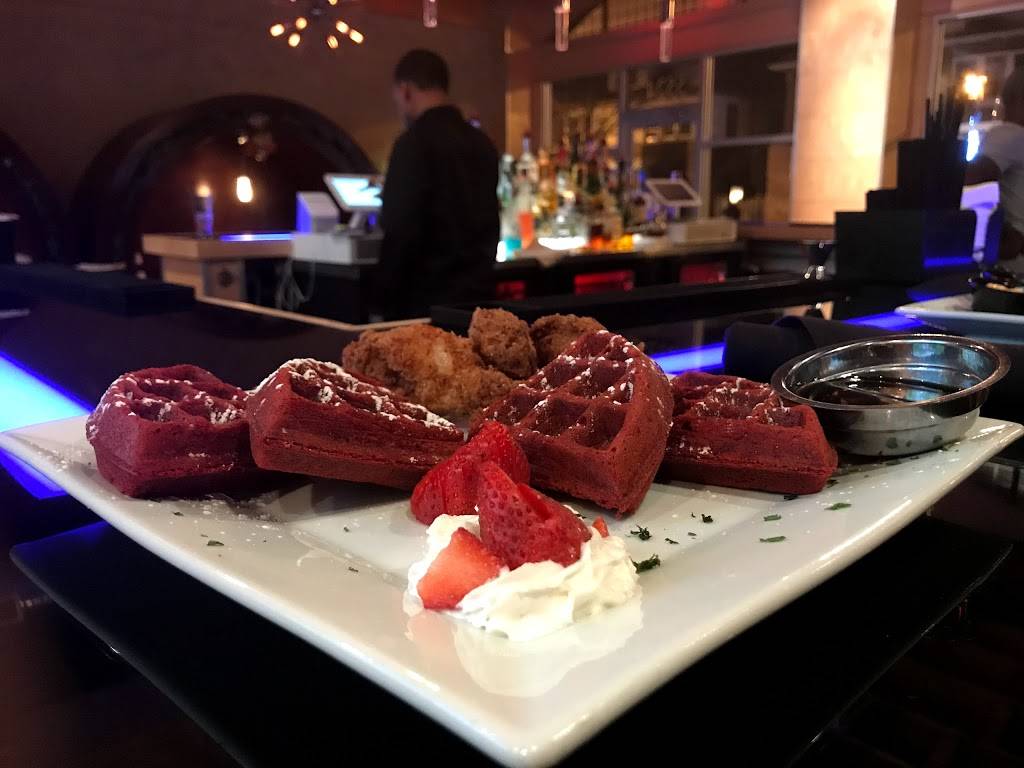 Scene 1 Restaurant and Lounge | restaurant | 5526 W North Ave, Milwaukee, WI 53208, USA | 4143234321 OR +1 414-323-4321