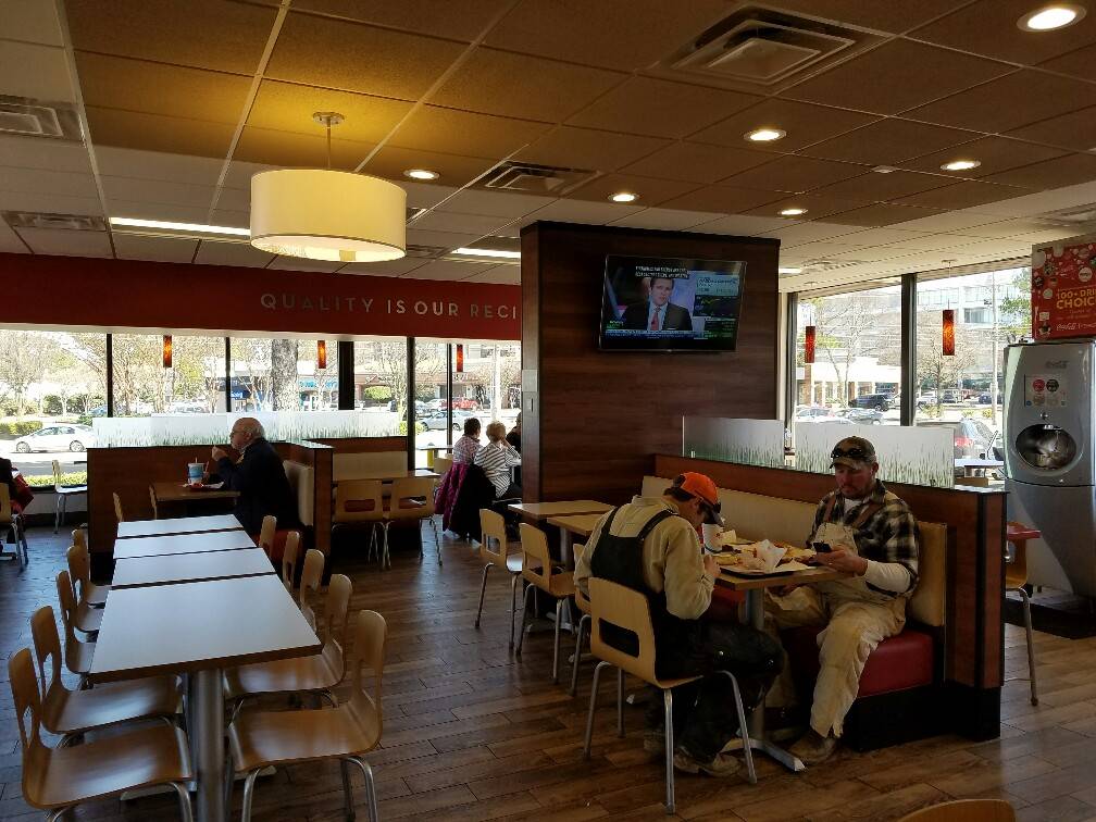 Wendys | restaurant | 4605 Poplar Ave, Memphis, TN 38117, USA | 9017610599 OR +1 901-761-0599