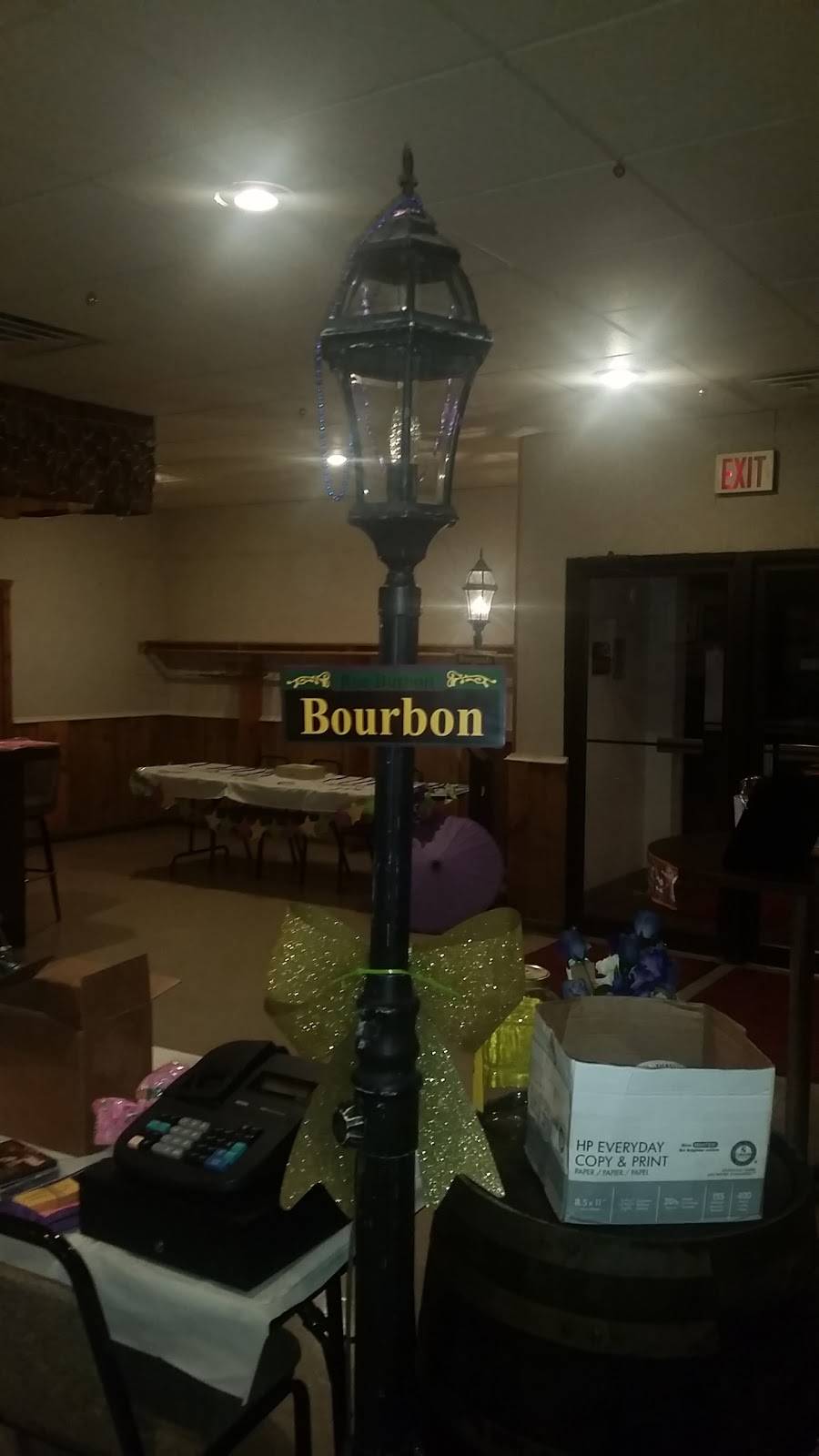 Boscobel Bowling & Banquet LLC | night club | 9716, 16971 US-61, Boscobel, WI 53805, USA | 6083752200 OR +1 608-375-2200