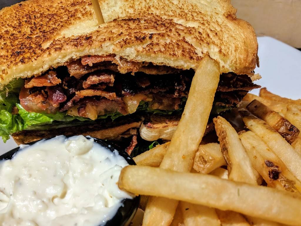 Tap House Grill | restaurant | 7600 S Barrington Rd, Hanover Park, IL 60133, USA | 6309229901 OR +1 630-922-9901