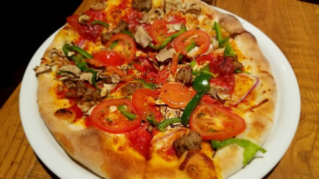 California Pizza Kitchen at Fairfax Corner | restaurant | 4200 Fairfax Corner Ave W bldg h, Fairfax, VA 22030, USA | 7032228097 OR +1 703-222-8097