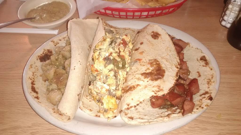 El Molino Restaurant | restaurant | 1703 N PanAm Expy, San Antonio, TX 78208, USA | 2103991714 OR +1 210-399-1714