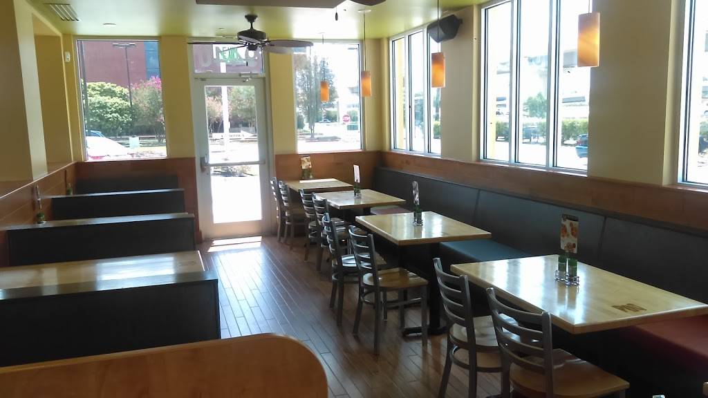 PDQ Restaurant | restaurant | 9440 Katy Fwy, Houston, TX 77055, USA | 7134693948 OR +1 713-469-3948