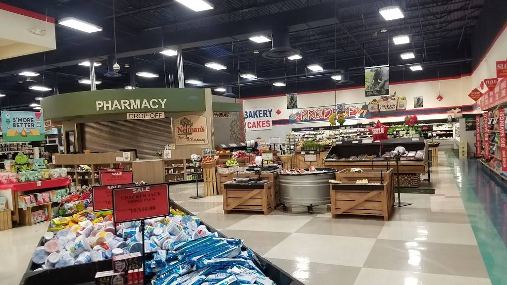 Neimans Family Market | bakery | 220 W Lake St, Tawas City, MI 48763, USA | 9893629180 OR +1 989-362-9180