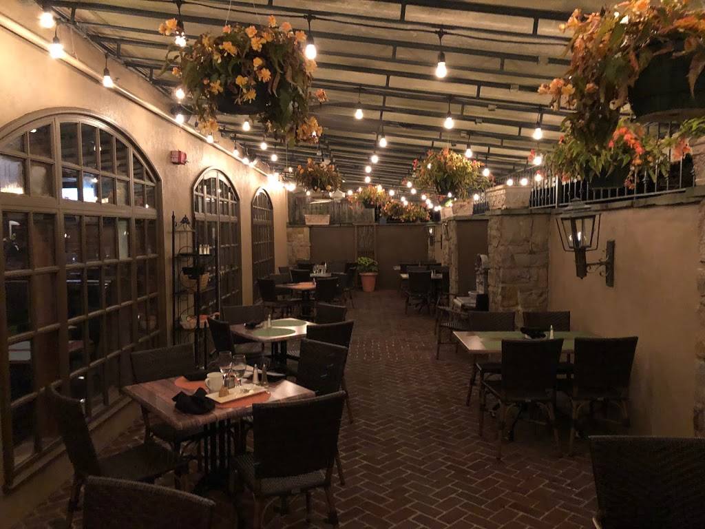 Harrys Savoy Grill & Ballroom | restaurant | 2020 Naamans Rd, Wilmington, DE 19810, USA | 3024753000 OR +1 302-475-3000