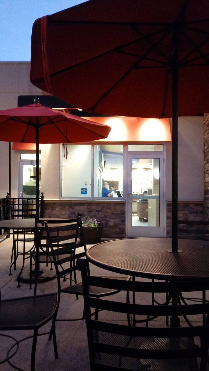 DQ Grill & Chill Restaurant | restaurant | 12152 Pearl Rd, Strongsville, OH 44136, USA | 4402383491 OR +1 440-238-3491
