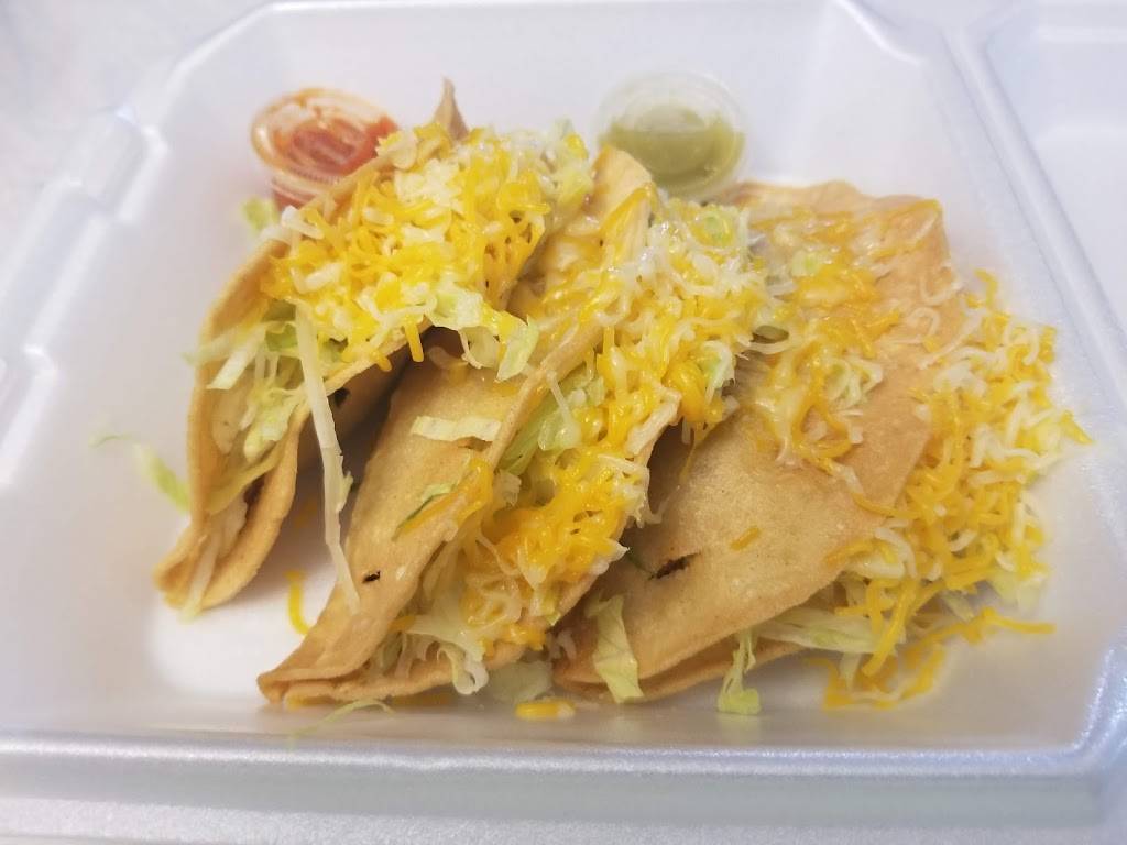 Hilbertos Mexican Food | restaurant | 4306 W Olive Ave, Glendale, AZ 85302, USA | 6238471090 OR +1 623-847-1090