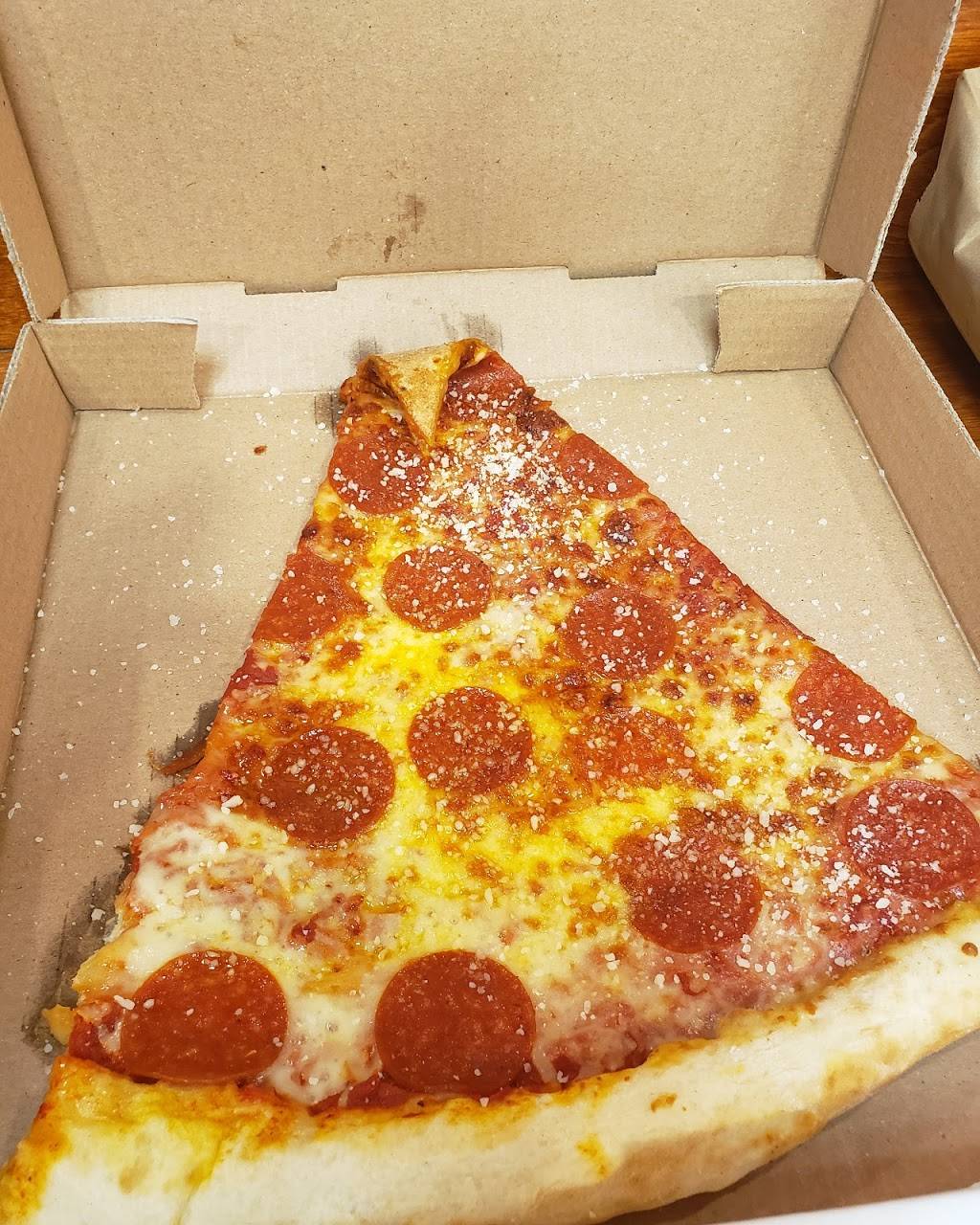 Pizza Kingdom | restaurant | 4439 Lehigh Rd, College Park, MD 20740, USA | 3019277777 OR +1 301-927-7777