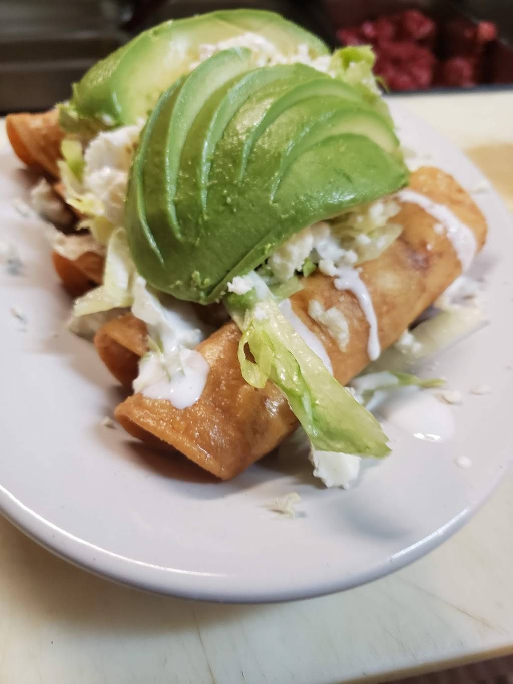 Julios Mexican Restaurant | restaurant | 224 E Main St, Round Lake Park, IL 60073, USA | 8477401902 OR +1 847-740-1902