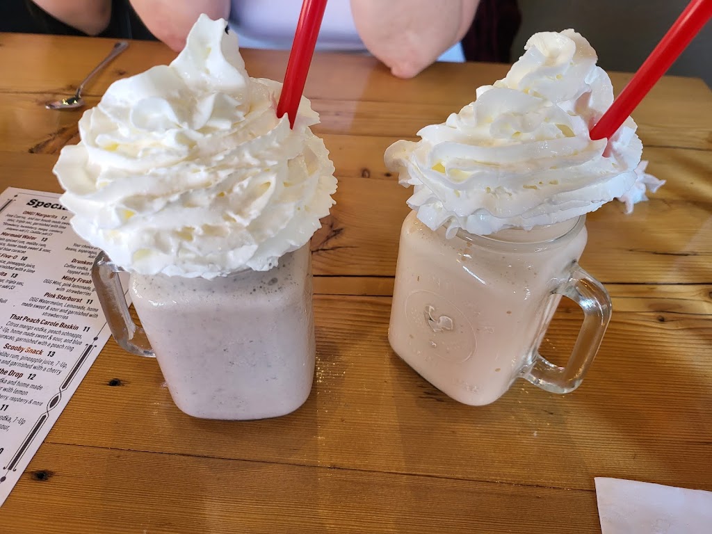 OMG! Burgers & Brew | restaurant | 201 E Main St, Hermiston, OR 97838, USA | 5413714114 OR +1 541-371-4114