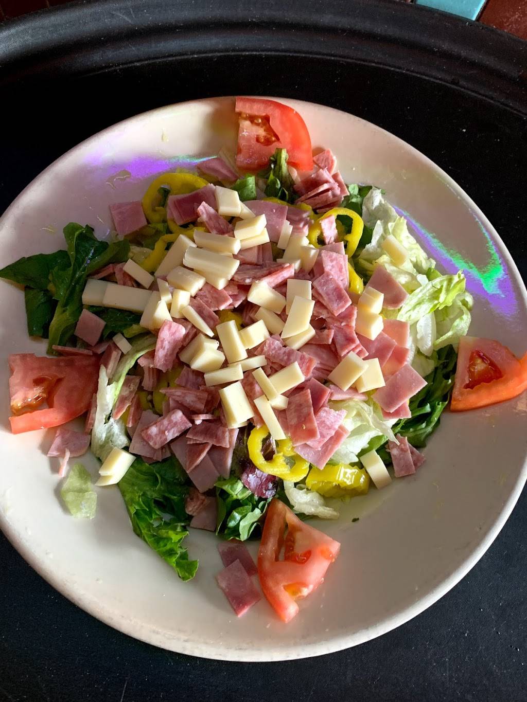 Gator Jakes Bar & Grill | restaurant | 36863 Van Dyke Ave, Sterling Heights, MI 48312, USA | 5869833700 OR +1 586-983-3700