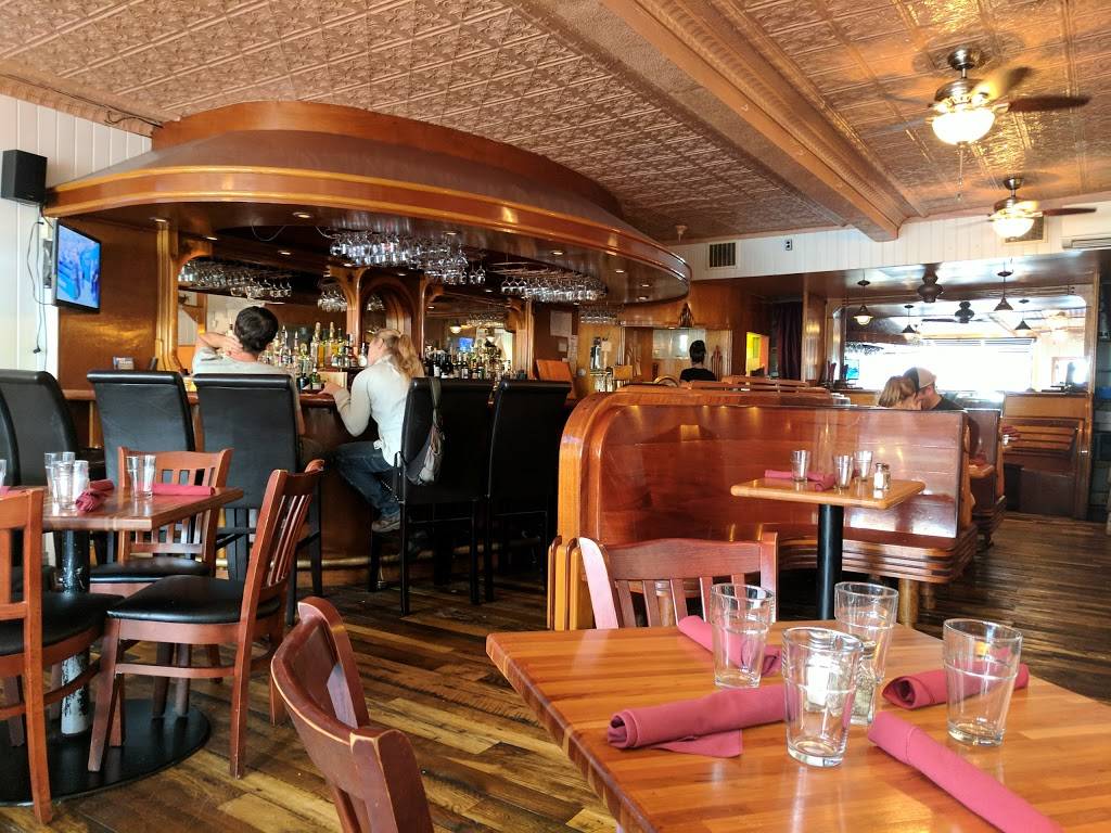 Finback Ale House | restaurant | 30 Cottage St, Bar Harbor, ME 04609, USA | 2072880233 OR +1 207-288-0233