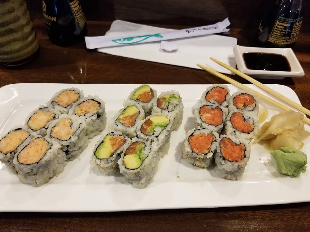 Yimo Sushi & Hibachi | restaurant | 357 Applegarth Rd, Monroe Township, NJ 08831, USA | 6093958805 OR +1 609-395-8805