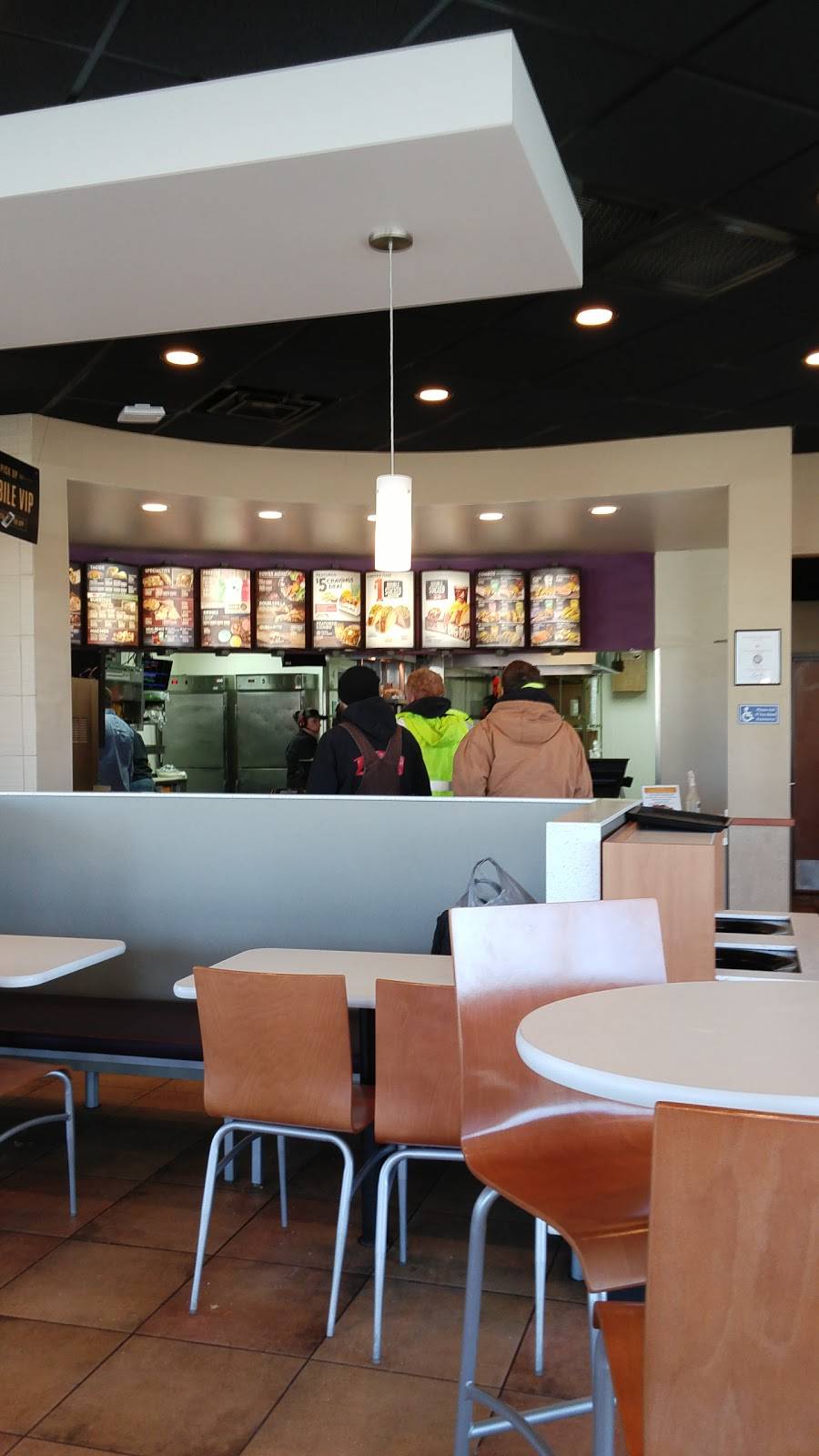 Taco Bell | meal takeaway | 9755 E E Washington St, Indianapolis, IN 46229, USA | 3178970274 OR +1 317-897-0274