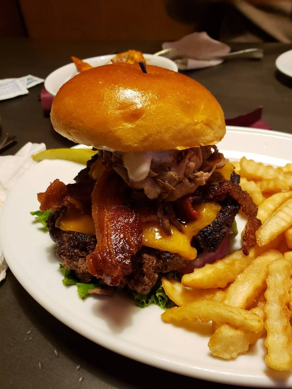 Kaposia Club | restaurant | 456 Concord Exchange S, South St Paul, MN 55075, USA | 6513507743 OR +1 651-350-7743