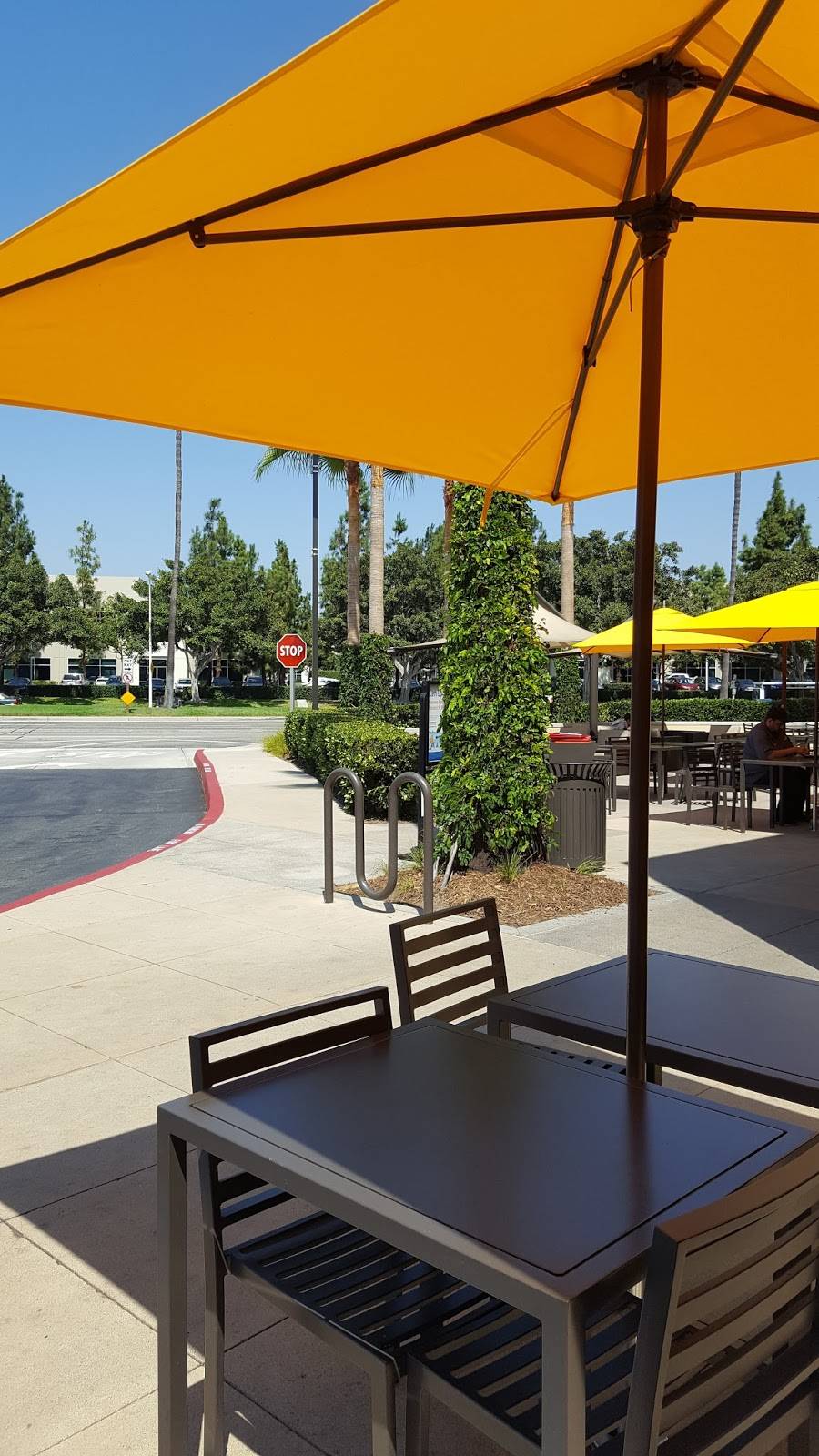 Flame Broiler | restaurant | 15358 Alton Pkwy, Irvine, CA 92618, USA | 9493797222 OR +1 949-379-7222