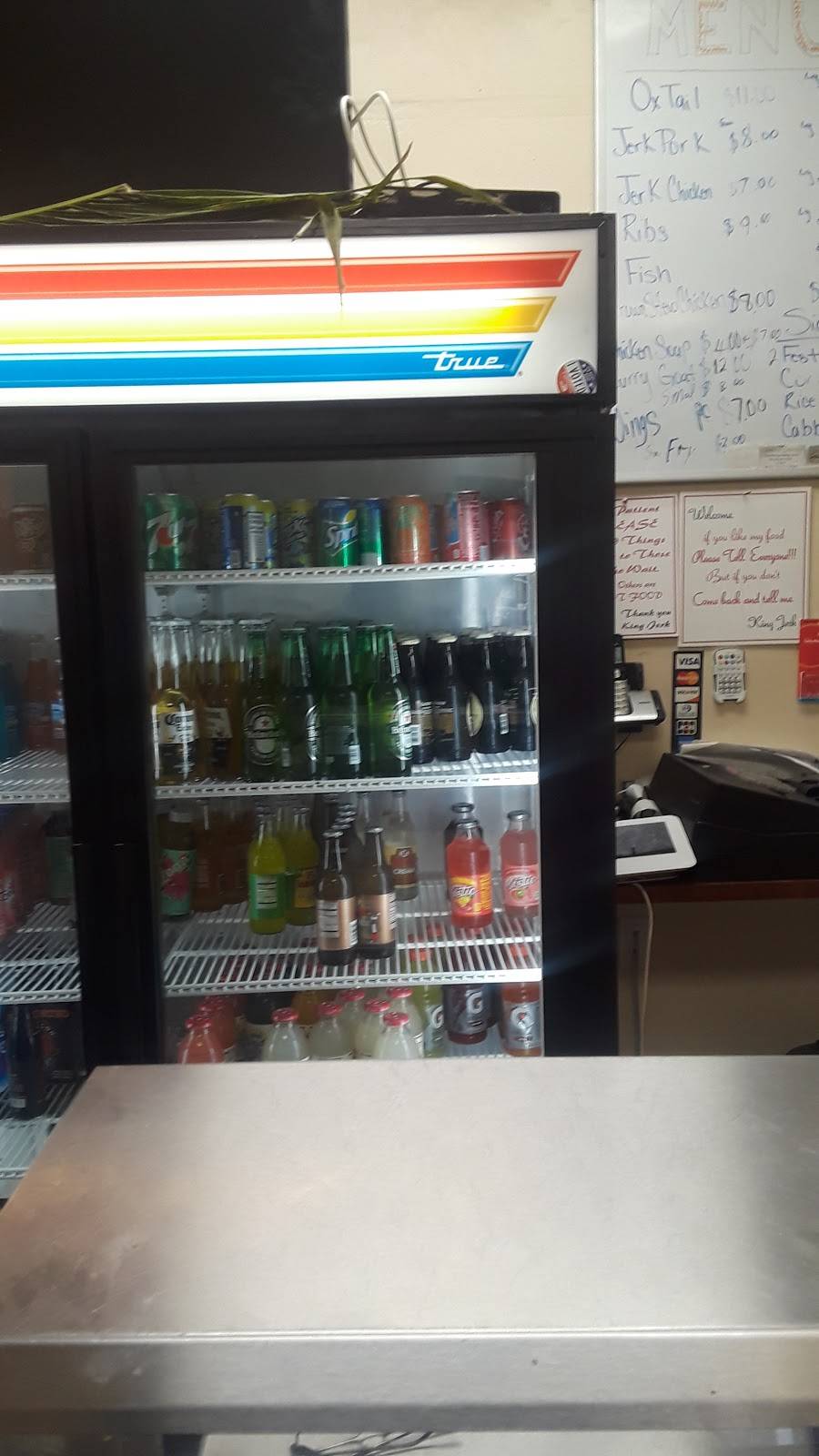 King Jerk Grill and Restaurant | restaurant | 161 NE 183rd St, Miami, FL 33179, USA | 3054097732 OR +1 305-409-7732