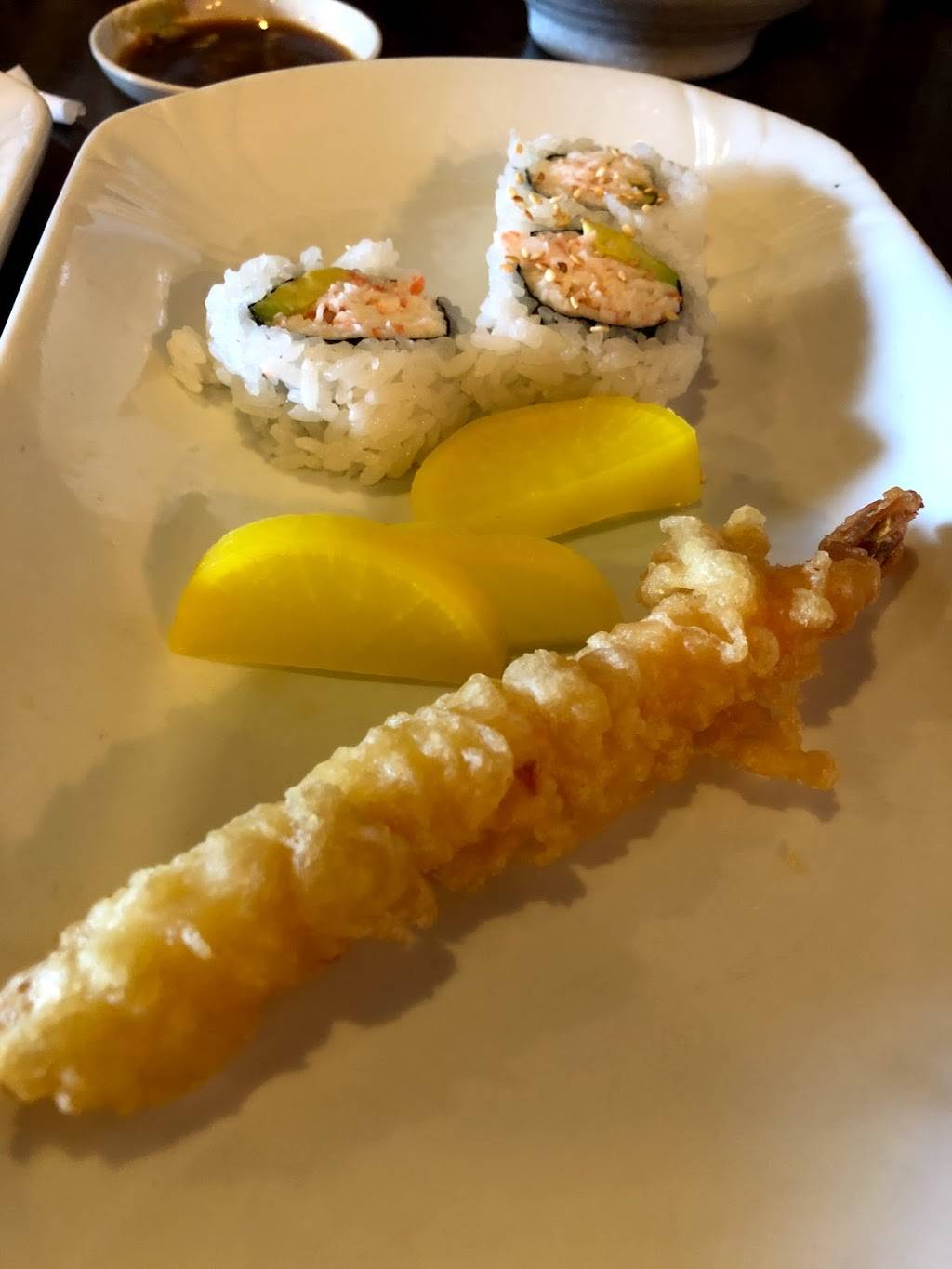 Edohana Sushi | restaurant | MacArthur Park, 7447 N MacArthur Blvd #140, Irving, TX 75063, USA | 9724449977 OR +1 972-444-9977