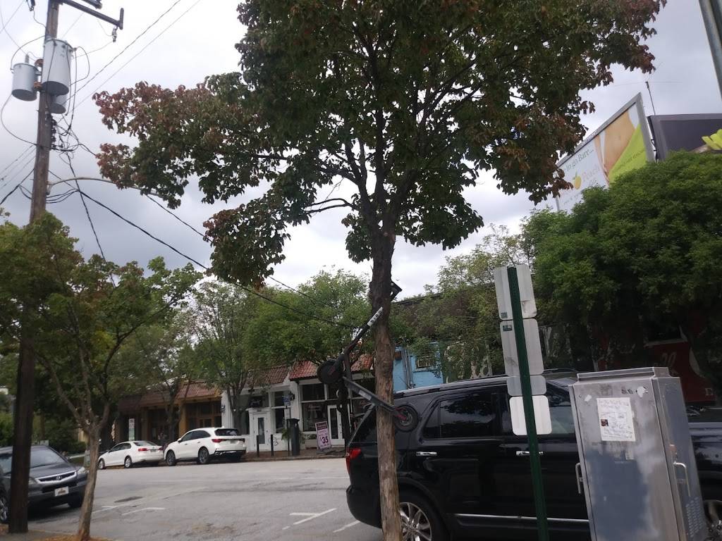 Neighbors Pub | restaurant | 752 North Highland Avenue Northeast, Atlanta, GA 30306, USA | 4048725440 OR +1 404-872-5440