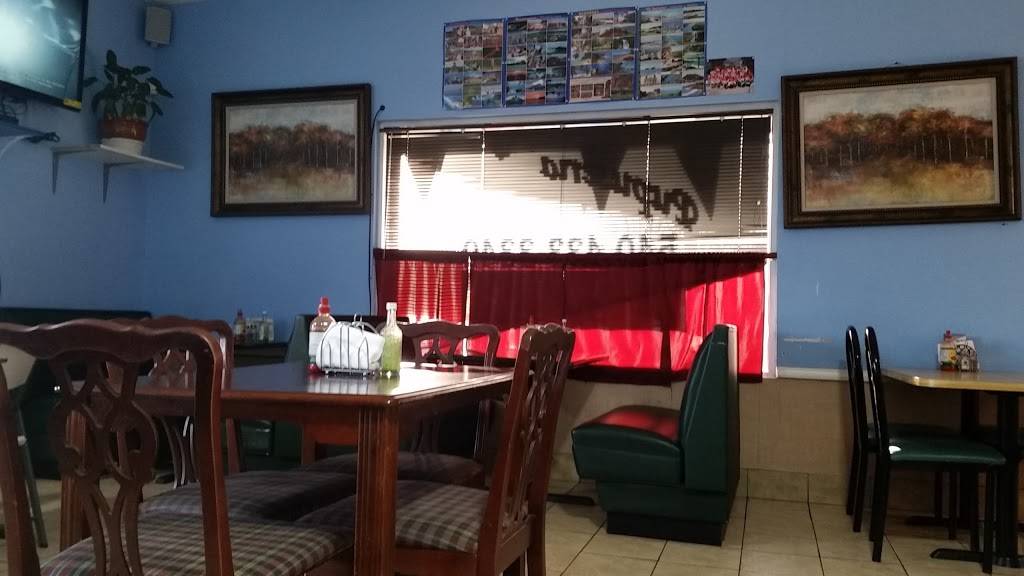 Pupuseria y Tienda Latina El Milagro | restaurant | 620 Hawkins St, Harrisonburg, VA 22801, USA | 5404333340 OR +1 540-433-3340