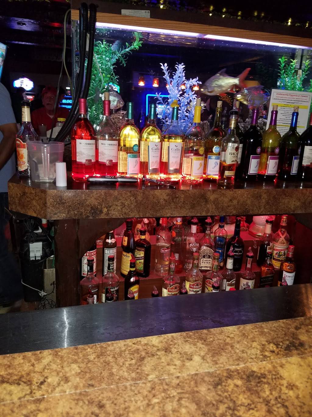 Waterworks Pizzeria & Tavern | restaurant | 7815 Ogden Ave, Lyons, IL 60534, USA | 7084479866 OR +1 708-447-9866