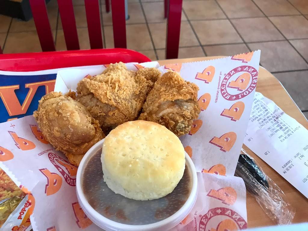 Popeyes Louisiana Kitchen | restaurant | 538 E Robinson Ave, Springdale, AR 72764, USA | 4797507577 OR +1 479-750-7577