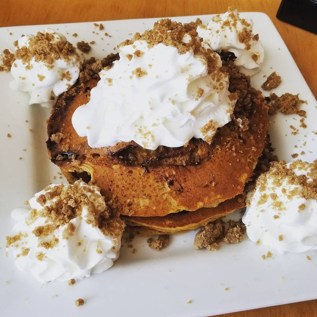 Cyndias | cafe | 169 Union Blvd, Totowa, NJ 07512, USA | 9739257778 OR +1 973-925-7778