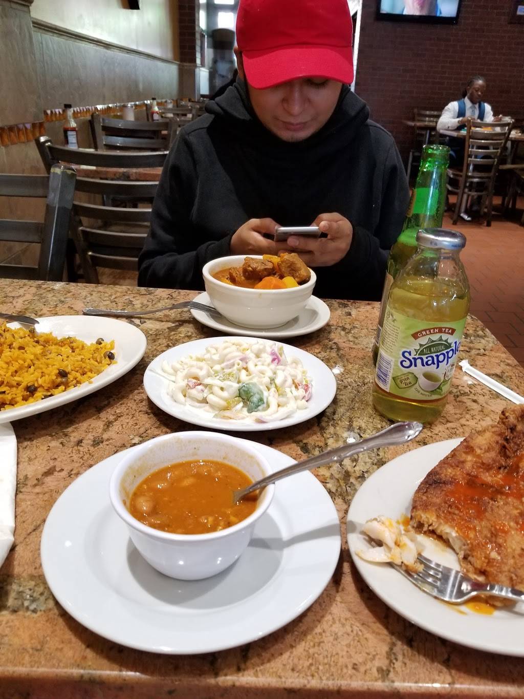 Collado | restaurant | 1310 Broadway, Brooklyn, NY 11221, USA | 7184553290 OR +1 718-455-3290