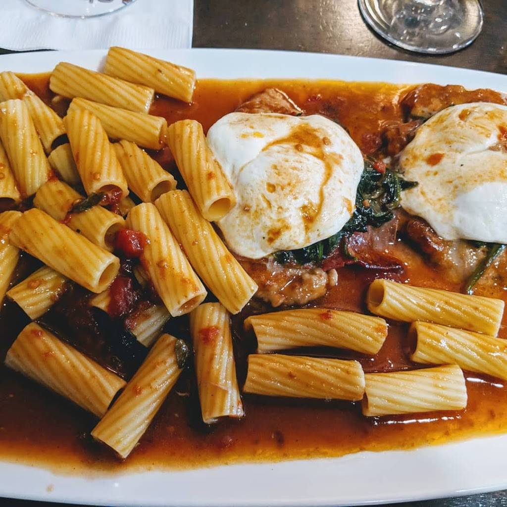Ludals Italian Restaurant | restaurant | 28 Broadway, North Haven, CT 06473, USA | 2032341814 OR +1 203-234-1814