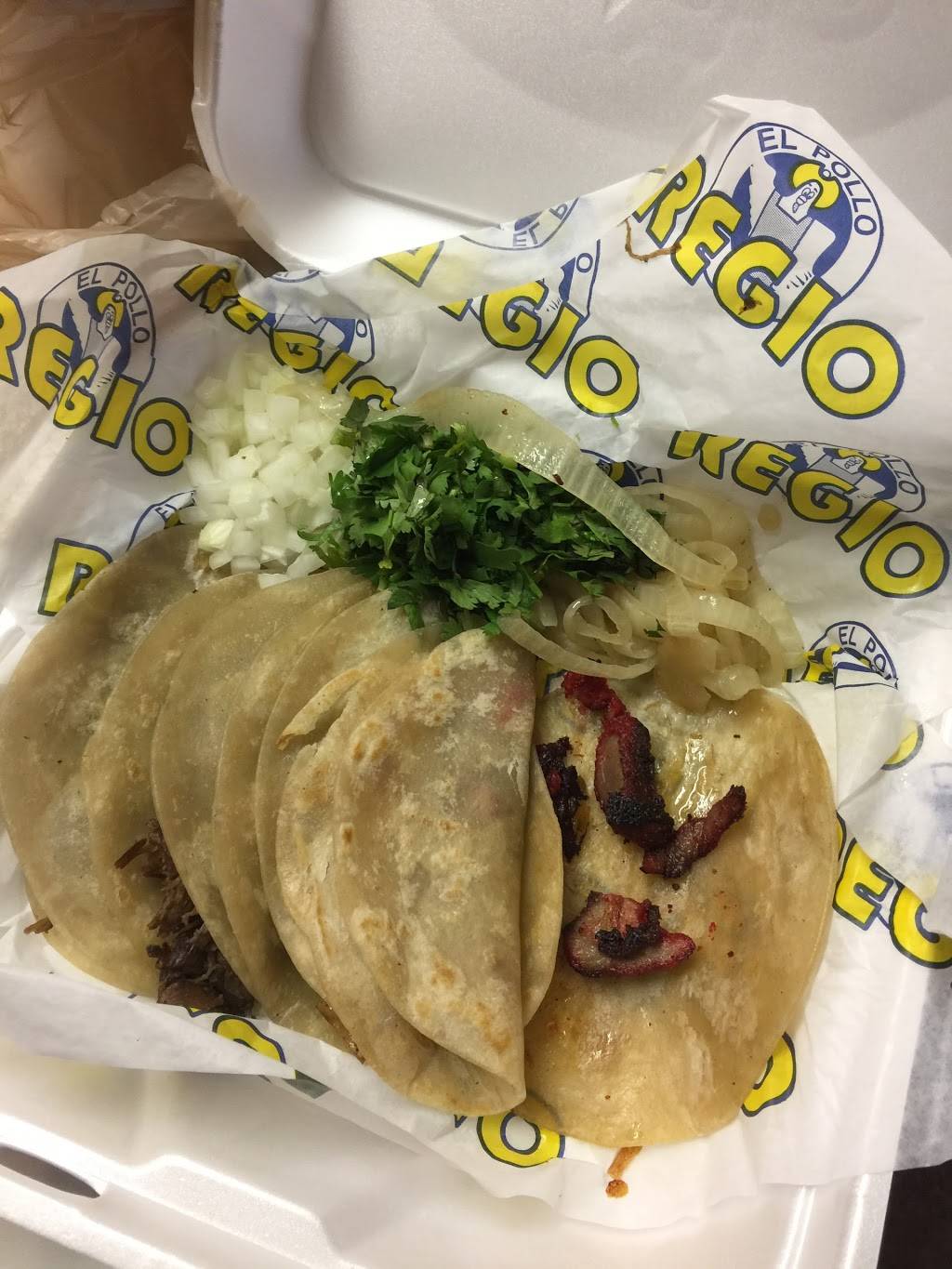 Pollo Regio | restaurant | 105 S Bowen Rd, Arlington, TX 76012, USA | 8174601410 OR +1 817-460-1410