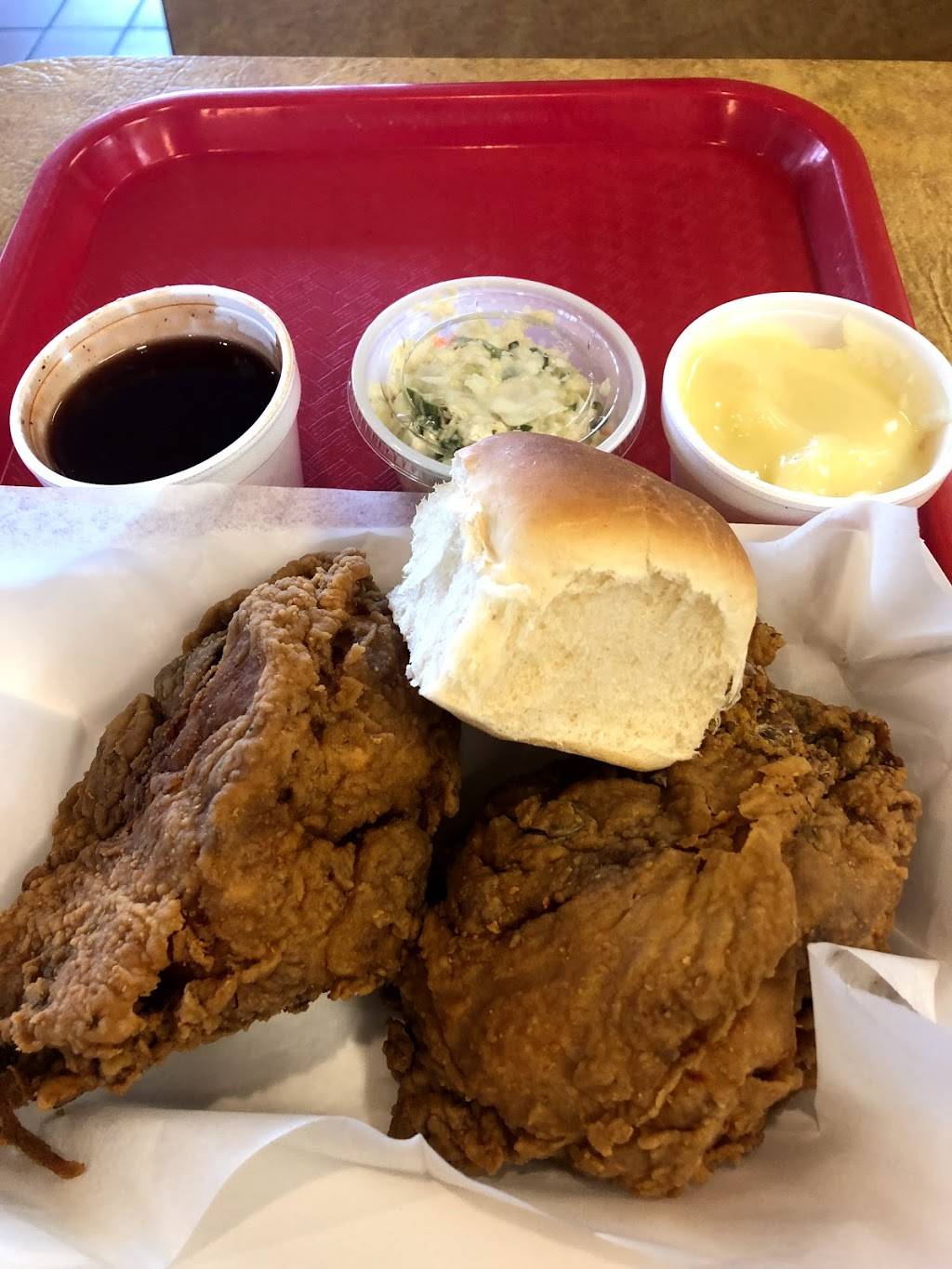 Chicken King of Louisville | restaurant | 639 E Broadway, Louisville, KY 40202, USA | 5025895464 OR +1 502-589-5464