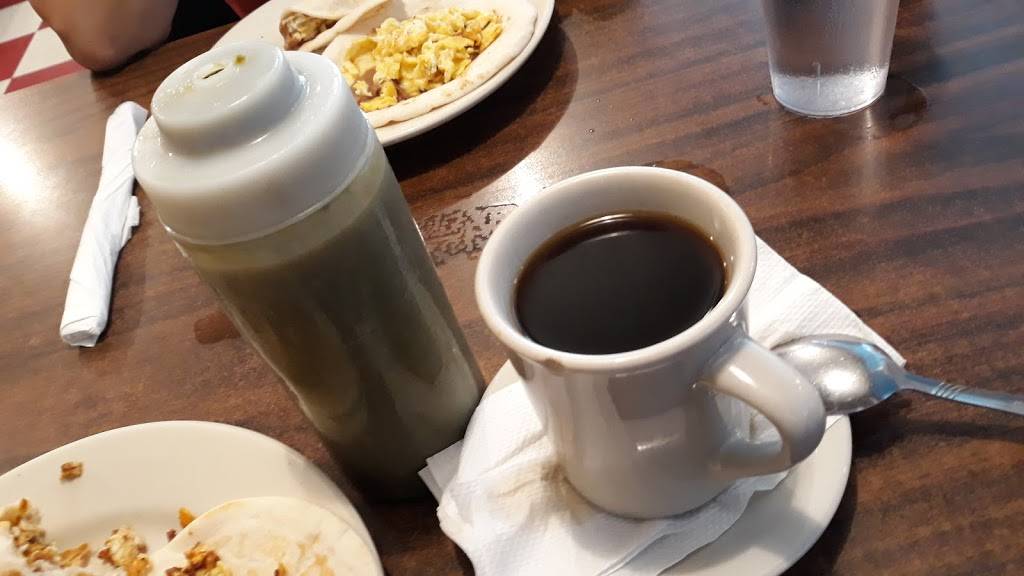 El Corral Lozano | restaurant | 902 College St, Bastrop, TX 78602, USA | 5123089276 OR +1 512-308-9276