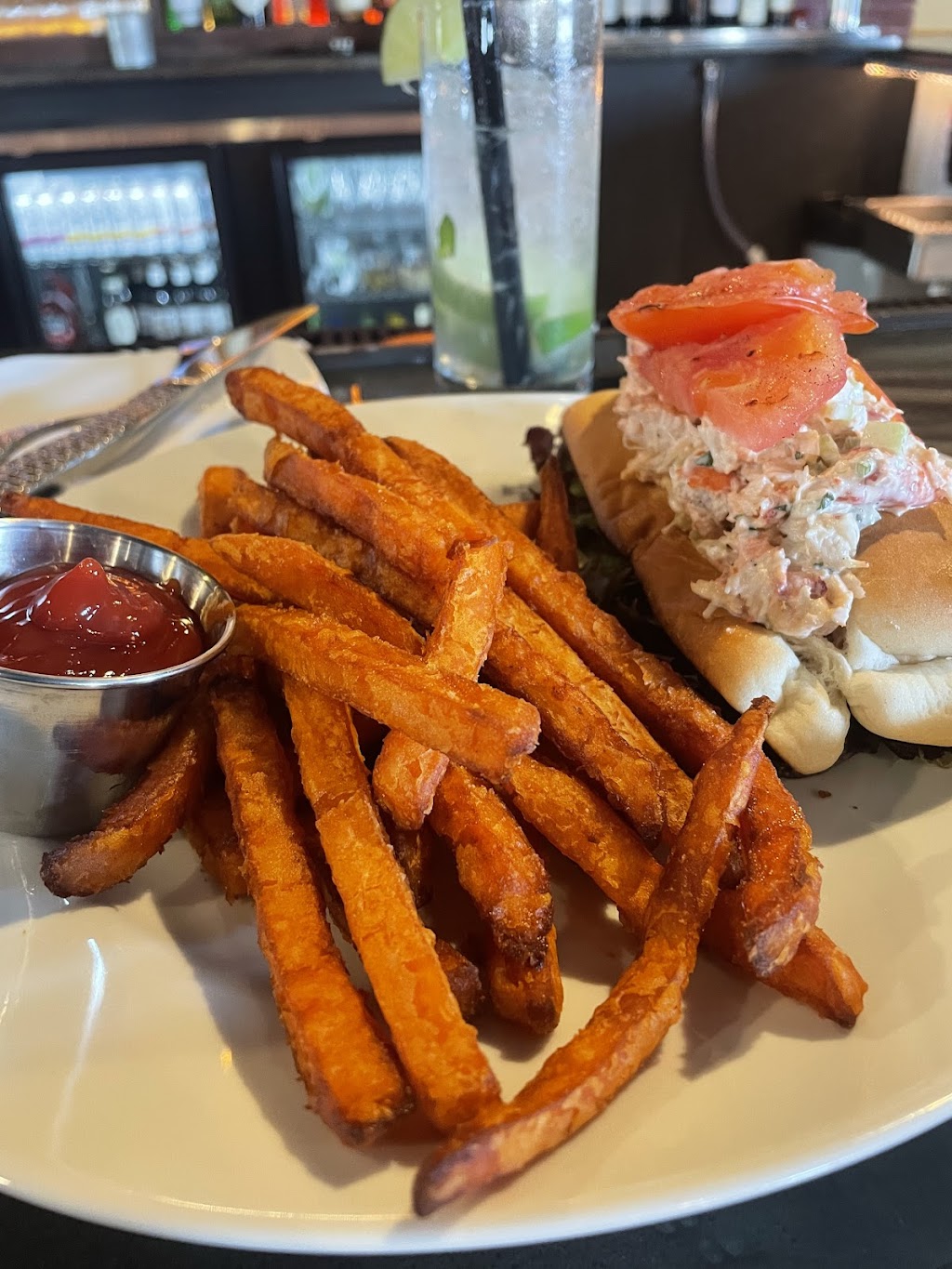 Sausalito Kirtland | restaurant | 9270 Chillicothe Rd, Kirtland, OH 44094, USA | 4405964300 OR +1 440-596-4300