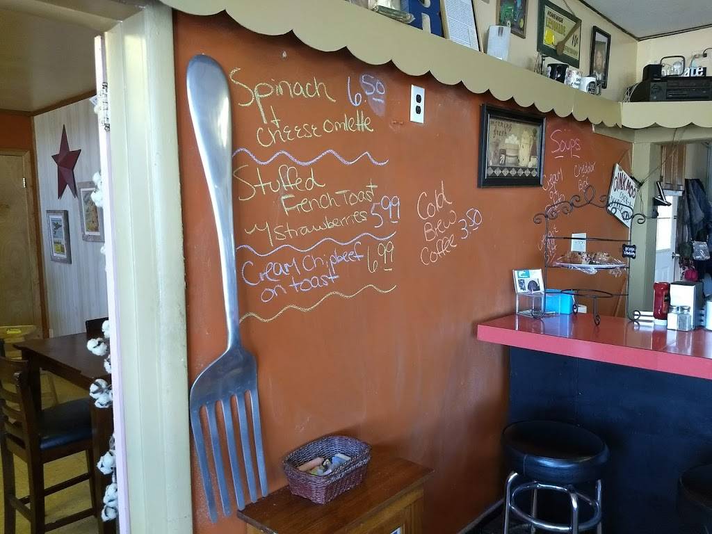 Crossroads Diner | restaurant | 22474 US-11, Watertown, NY 13601, USA | 3157829591 OR +1 315-782-9591