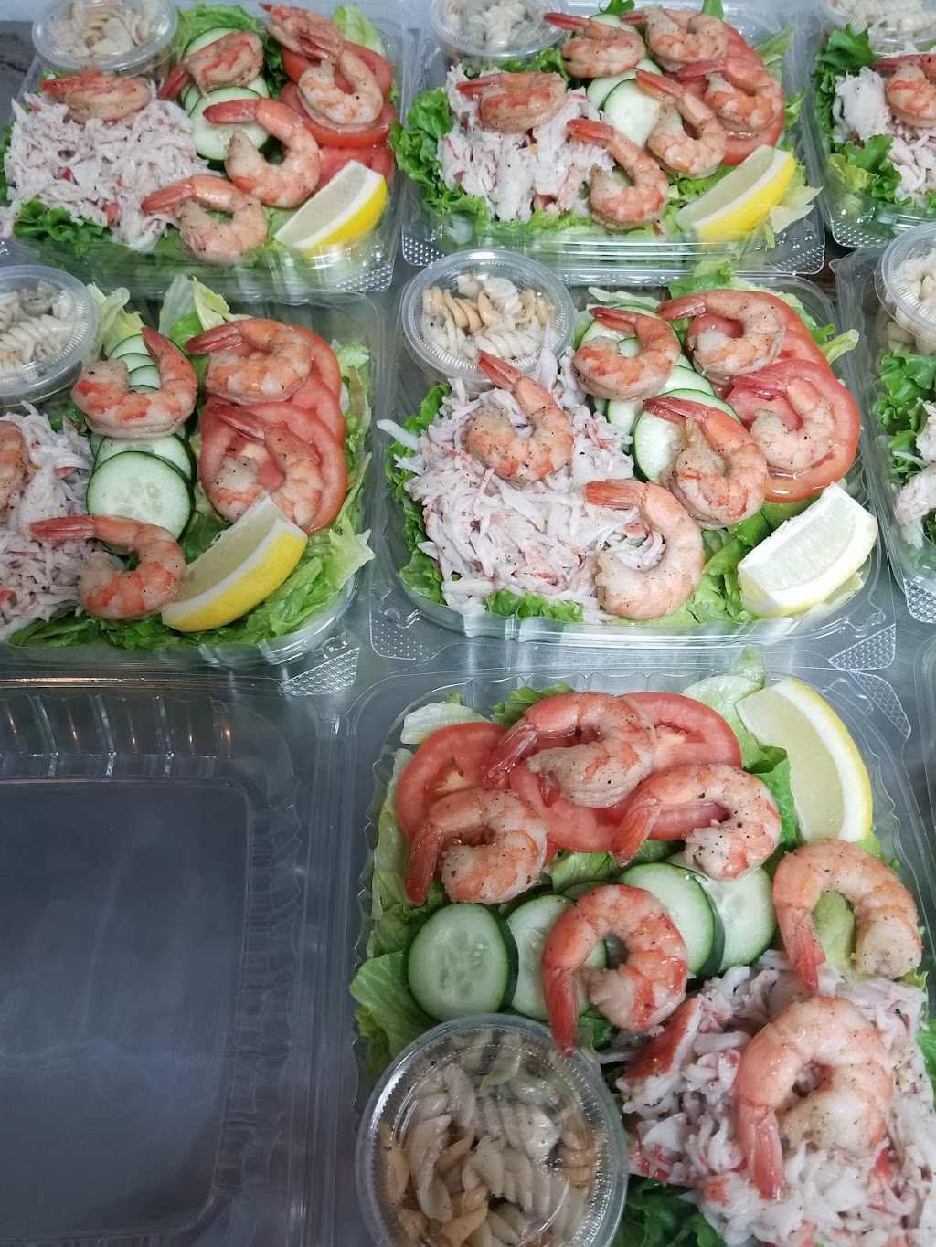 Tropical Delights | restaurant | 219 W E St, Brawley, CA 92227, USA | 7603445051 OR +1 760-344-5051