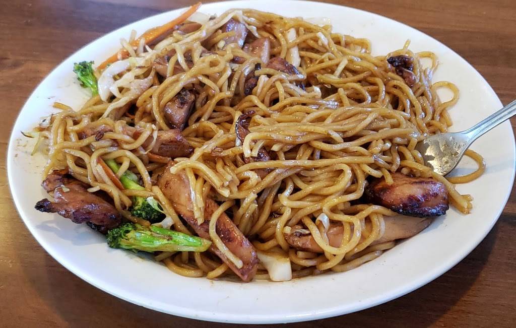 Momiji Sushi Bar & Teriyaki | restaurant | 1915 Portland Rd, Newberg, OR 97132, USA | 5034876493 OR +1 503-487-6493