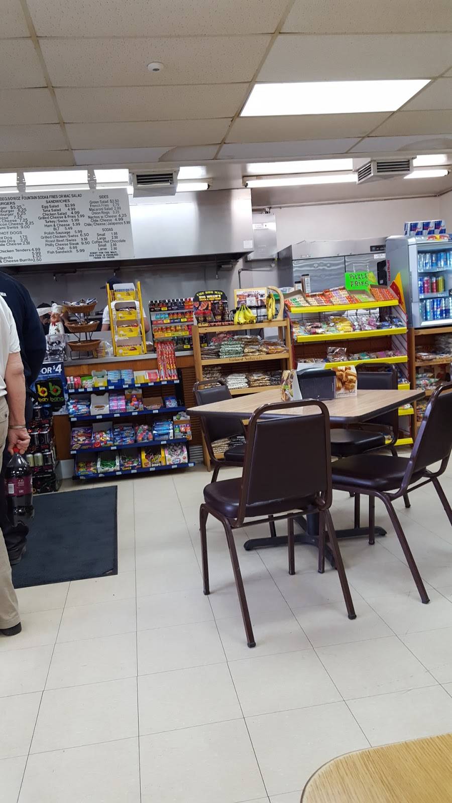 Wee Vill Market | restaurant | 18348 W Avenue D, Lancaster, CA 93536, USA | 6617242200 OR +1 661-724-2200