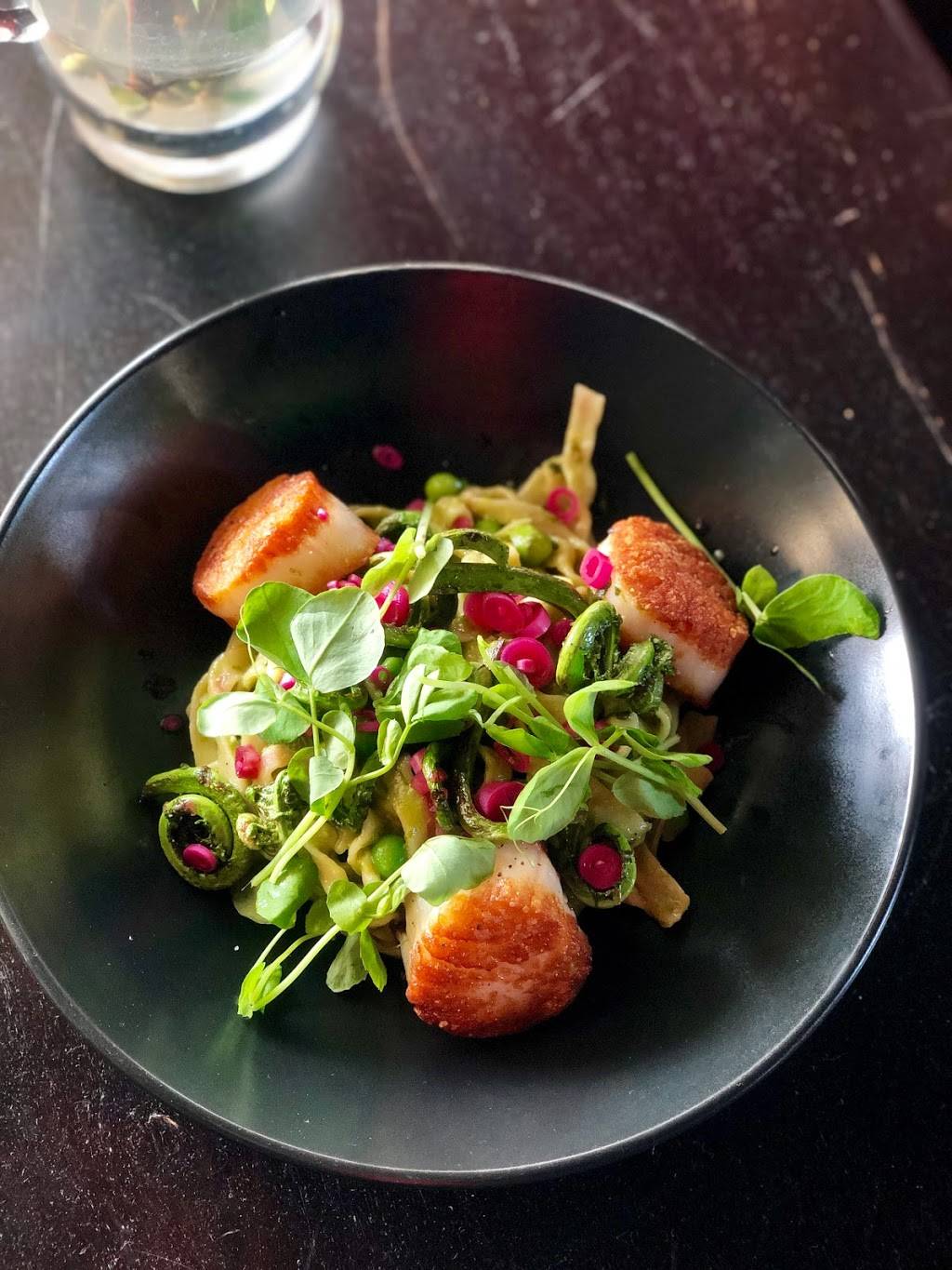 Lyn 65 | restaurant | 6439 Lyndale Ave S, Minneapolis, MN 55423, USA | 6123535501 OR +1 612-353-5501