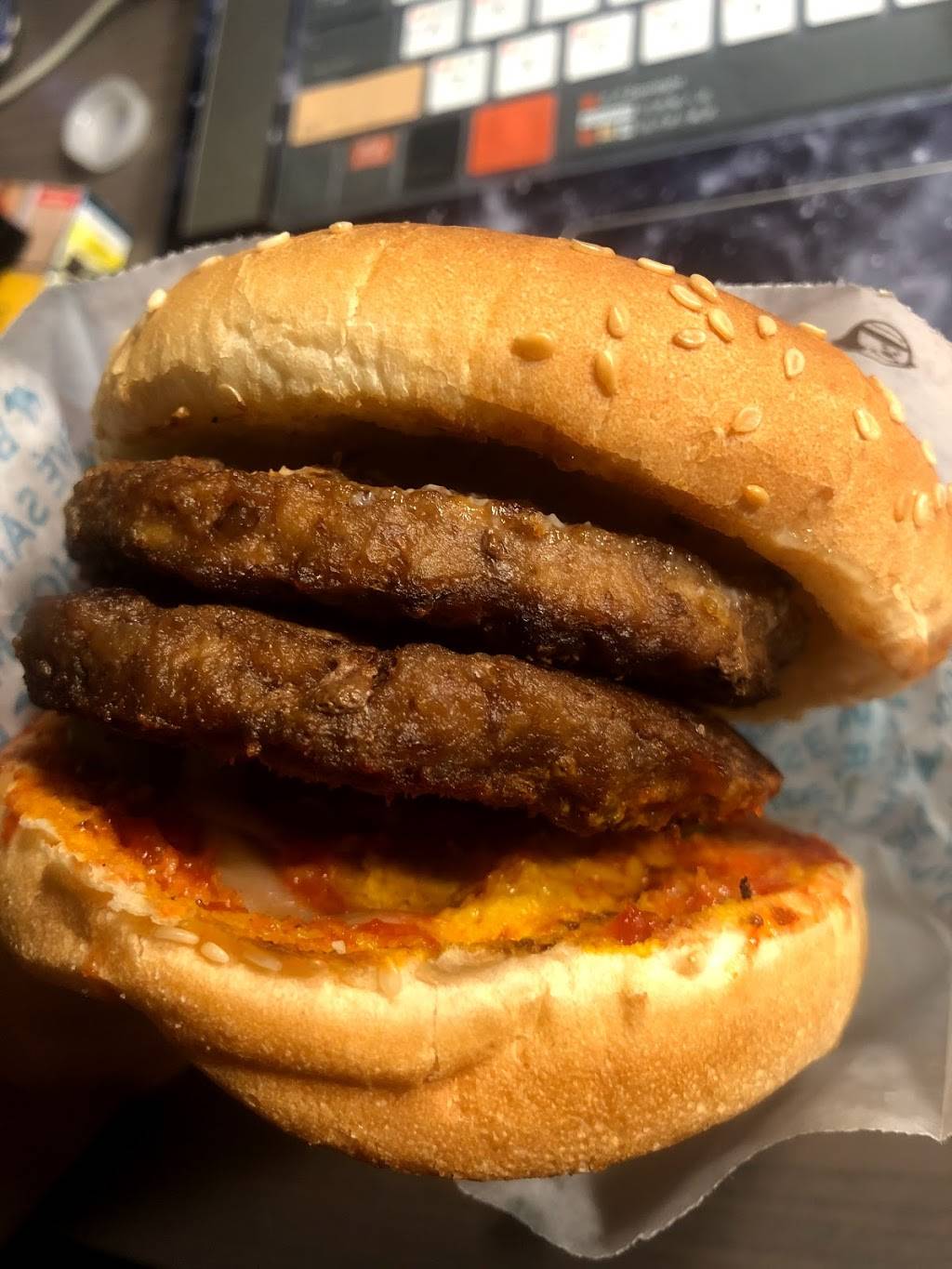 A&W Canada | restaurant | 806 Niagara St, Welland, ON L3C 5Z4, Canada | 2898207925 OR +1 289-820-7925