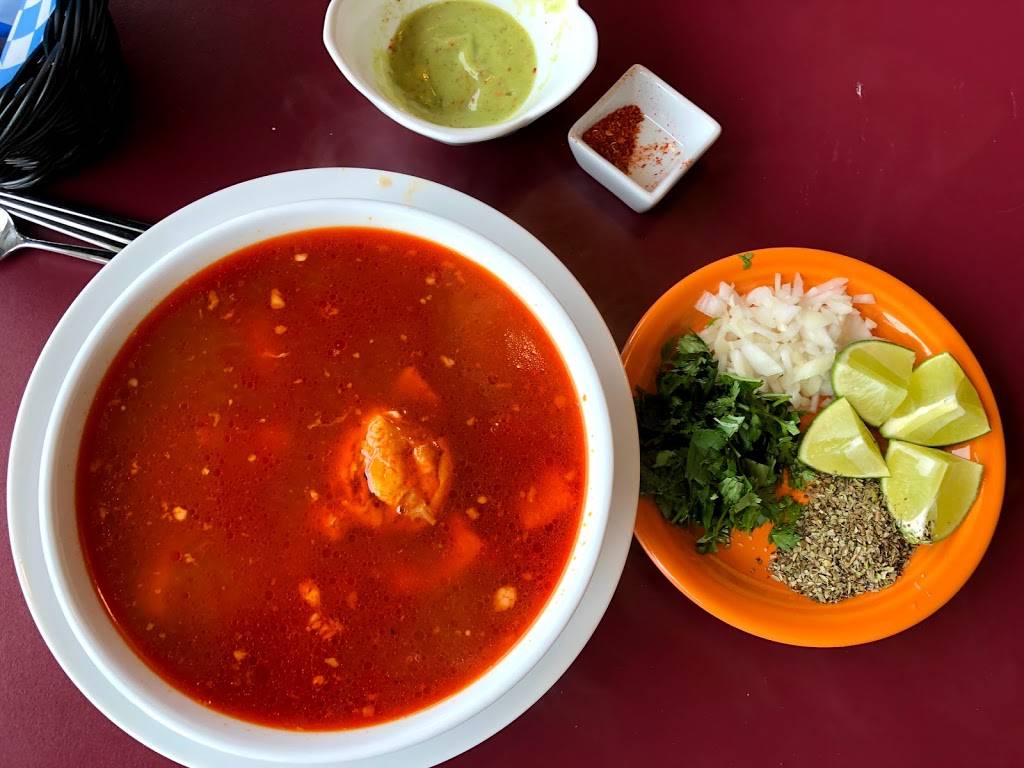 La Chapina | restaurant | 4285 Meridian St D102, Bellingham, WA 98226, USA | 3607386056 OR +1 360-738-6056