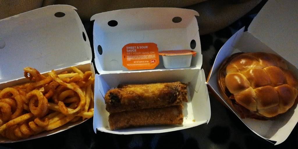 Jack in the Box | restaurant | 4128 Norwood Ave, Sacramento, CA 95838, USA | 9169222125 OR +1 916-922-2125