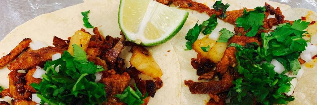 Viva la Fiesta | restaurant | 1027 Century Dr, Edwardsville, IL 62025, USA | 6182437325 OR +1 618-243-7325