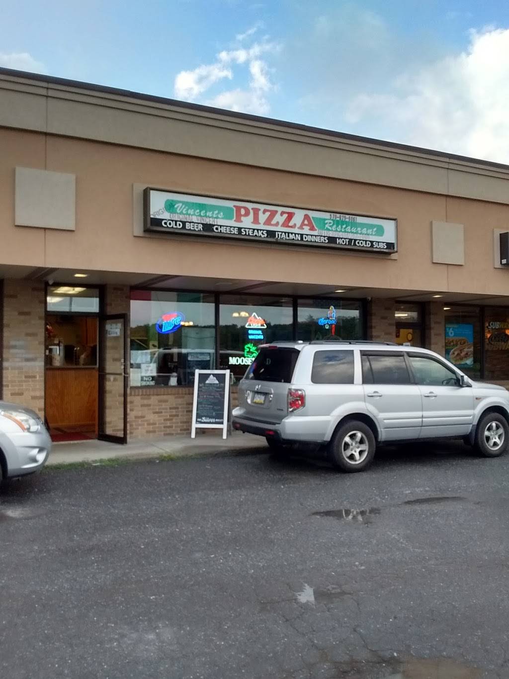 Original Vincents Pizzeria | restaurant | PA-115 & State Road, Effort Mountain Shopping Center, 3160 PA-115, Effort, PA 18330, USA | 5706296061 OR +1 570-629-6061