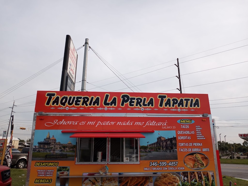 Taqueria La Perla Tapatia | restaurant | Outside Of Store, 13205 John F Kennedy Blvd, Houston, TX 77039, USA | 3465994857 OR +1 346-599-4857