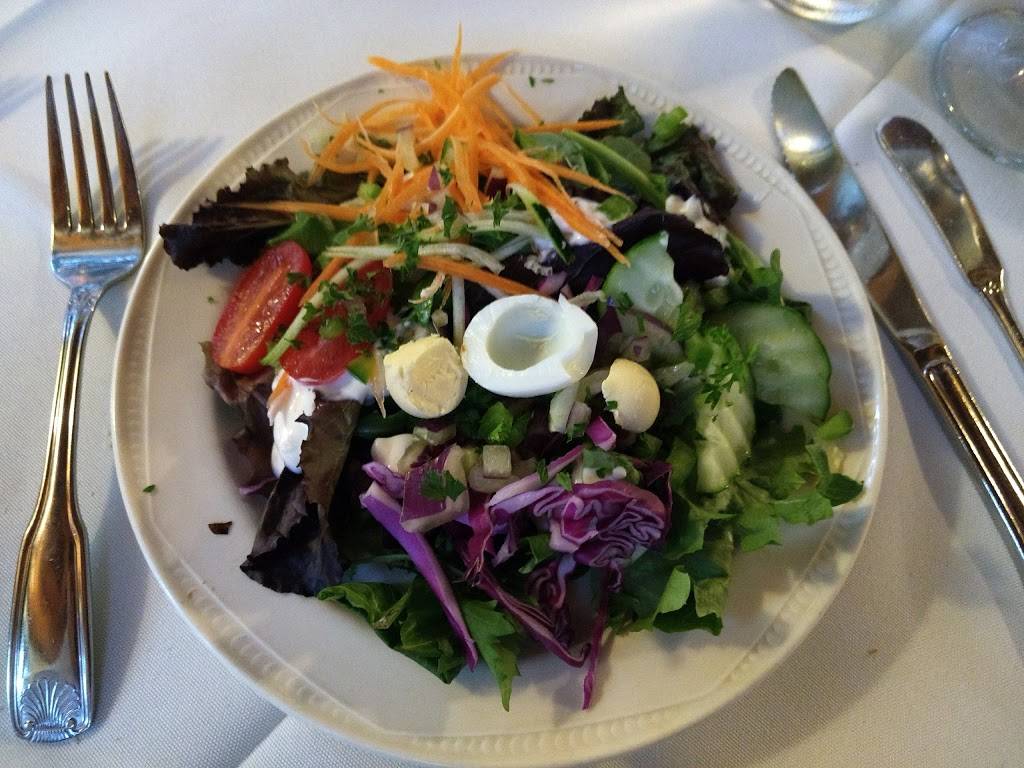 Georgian House 1858 | restaurant | 148 Main St S, Alexandria, ON K0C 1A0, Canada | 6135252219 OR +1 613-525-2219