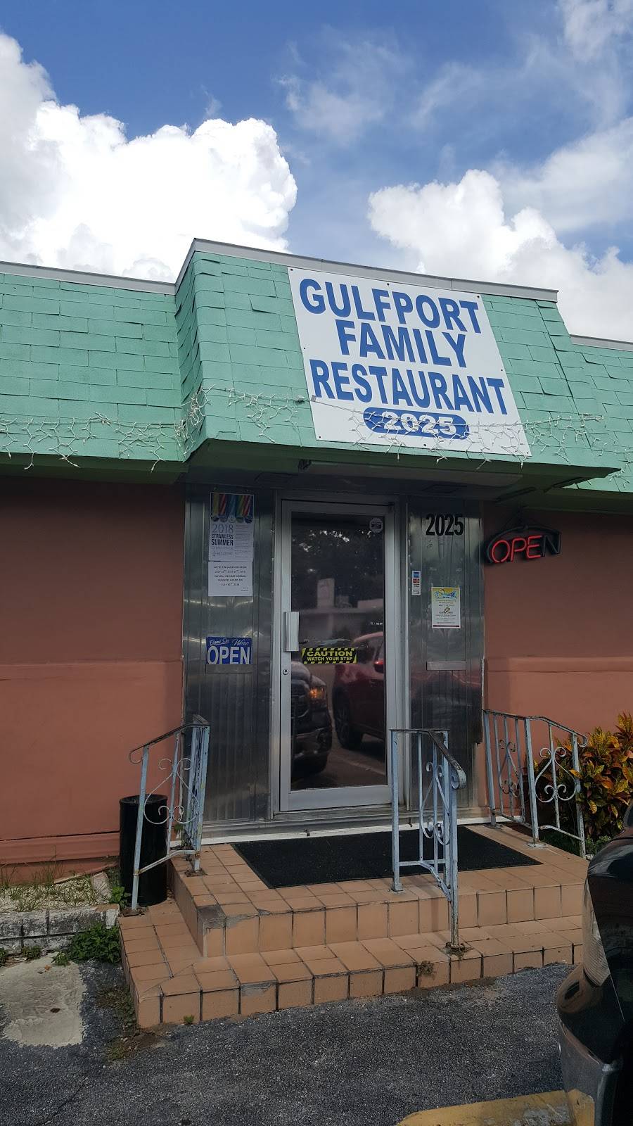 Gulfport Family Restaurant | restaurant | 2025 49th St S, Gulfport, FL 33707, USA | 7273212628 OR +1 727-321-2628